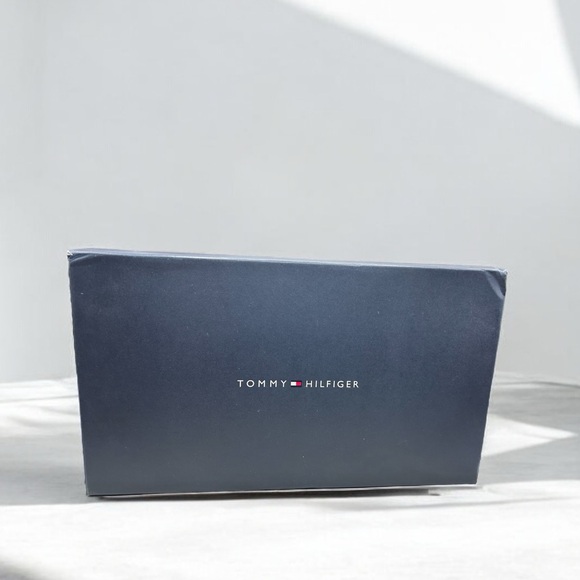 NEW Tommy Hilfiger Men's Ramus Stripe Lace-Up Sneakers - Size 12M - Picture 7 of 7